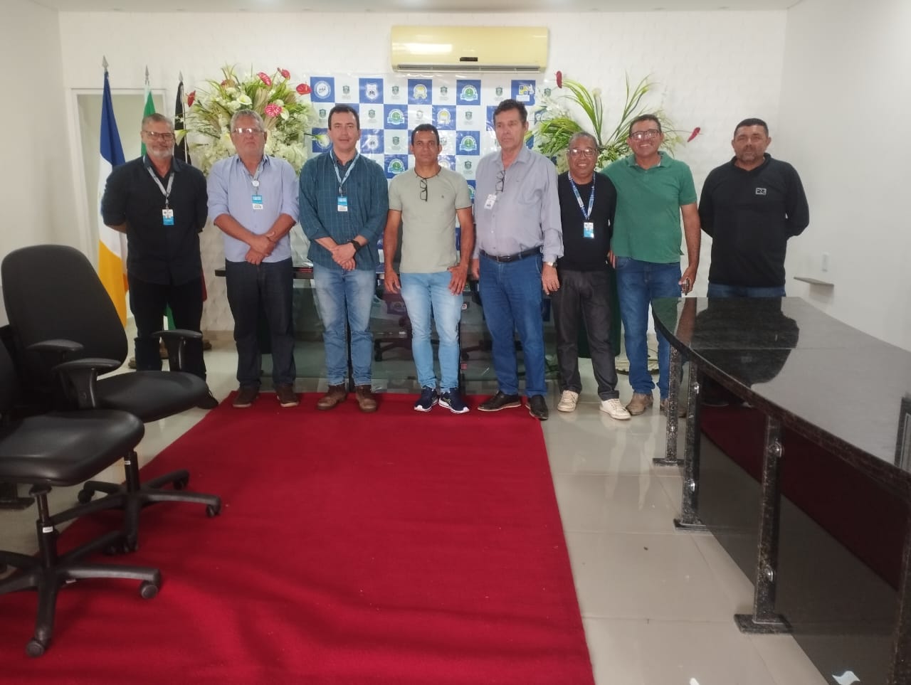 São José de Princesa realiza reunião com equipe técnica da Cagepa sobre transferência de operação