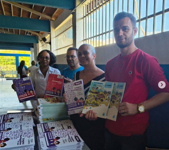 São José de Princesa faz entrega do materiais estruturados